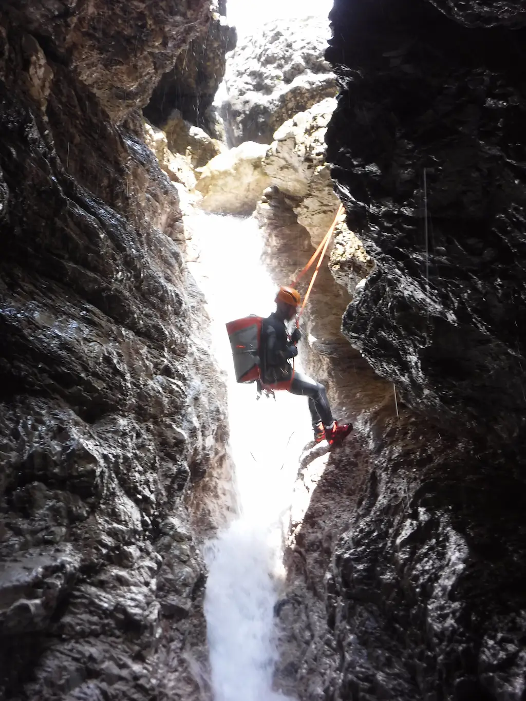 Turquoise gorge in Friuli – canyoning trip